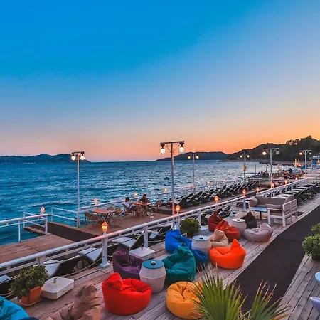 Sonne - Adults Only מלון 3*